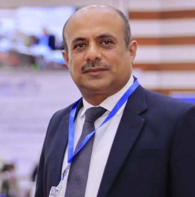 صورة الدكتور عادل العفيري
