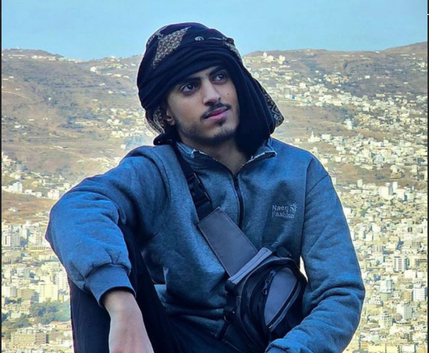 صورة عميل 1